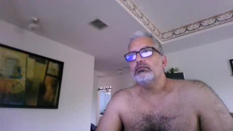 Snapshot of aladdin31673 chatting on 08.08.26 aladdin31673 online show from 08.08.26