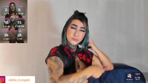 Snapshot of alahia_dangelo_ chatting on 05.30.26 ALAHIA online show from 05.30.26