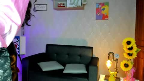 Snapshot of alaia_love77 chatting on 04.18.26 Alaia online show from 04.18.26
