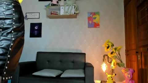 Snapshot of alaia_love77 chatting on 05.11.26 Alaia online show from 05.11.26