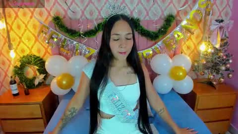  A L A I A  online show from 11.22.25