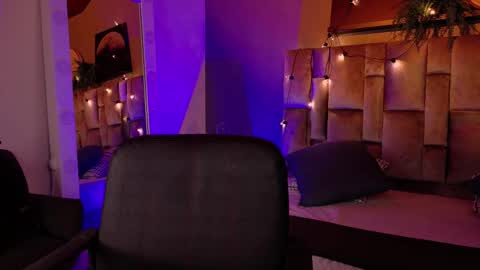  Alaia  online show from 10.13.25