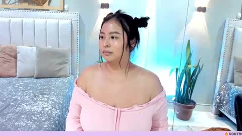     online show from 10.07.25