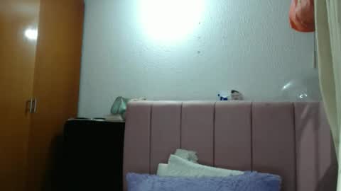 Snapshot of alaina_blessed chatting on 12.14.25 alaina_blessed online show from 12.14.25