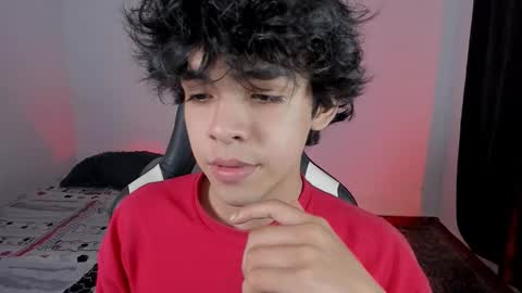 Snapshot of alan18n chatting on 11.20.25 alan18n online show from 11.20.25