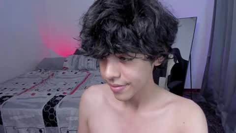 Snapshot of alan18n chatting on 02.25.26 alan18n online show from 02.25.26