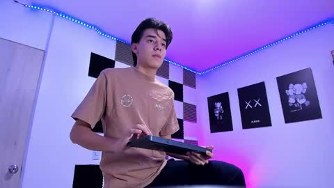 Alan Boy online show from 03.23.26