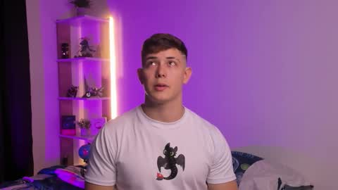 Snapshot of alan_hadid1 chatting on 11.27.25 Alan Hadid online show from 11.27.25