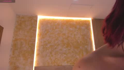 alana_2916 online show from 10.10.25