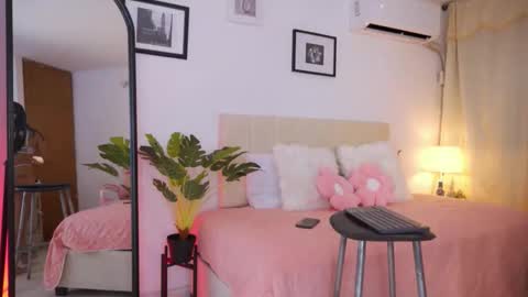 alana_ada online show from 12.22.25