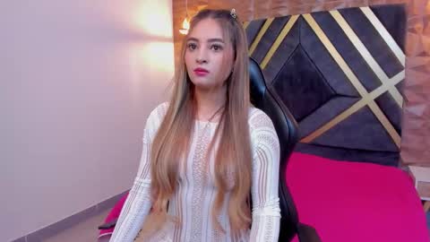 ALANA COX online show from 01.14.26