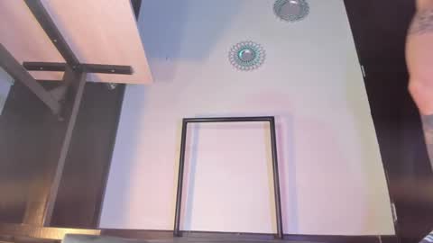 Maeve  online show from 01.06.25