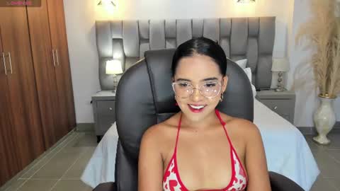 Snapshot of alana_martiins chatting on 07.10.26 alana online show from 07.10.26