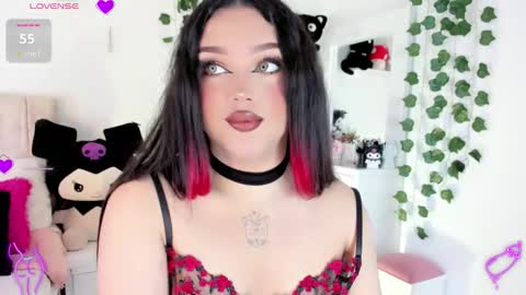 Snapshot of alana_muller_ chatting on 11.15.25 Alana Muller online show from 11.15.25