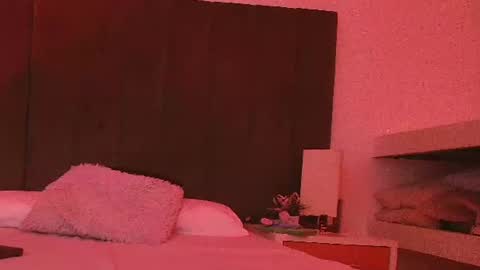 Snapshot of alana_petite chatting on 07.04.26 ALANA PETITE online show from 07.04.26