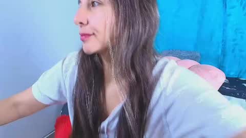 Snapshot of alana_pink95 chatting on 05.09.26 alana_pink95 online show from 05.09.26