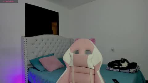 Alana. online show from 12.14.25