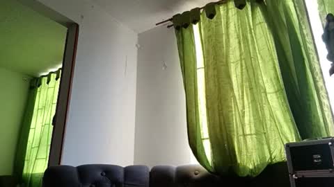 Snapshot of alana_stark chatting on 09.09.25 isabella online show from 09.09.25