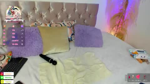 alana_vega69 online show from 12.18.25