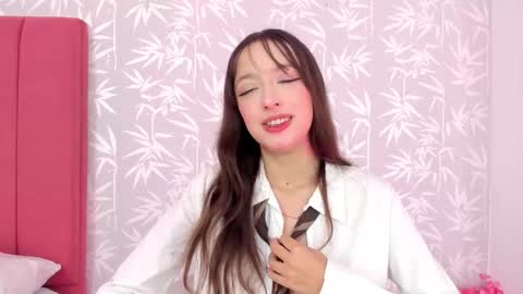 Alana online show from 11.16.25