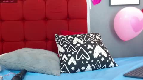 Alana  online show from 02.15.25