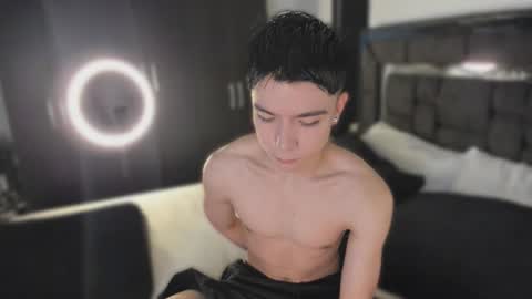 Snapshot of alanblack1 chatting on 03.13.26 alanblack1 online show from 03.13.26