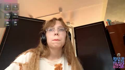 Snapshot of alanehadaller chatting on 09.22.25 Stella online show from 09.22.25