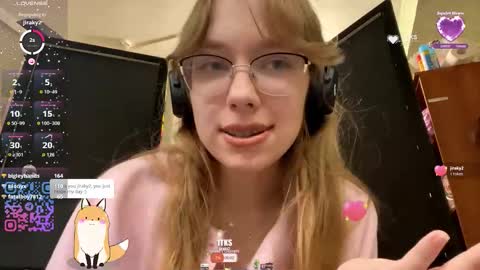 Snapshot of alanehadaller chatting on 10.17.25 Stella online show from 10.17.25