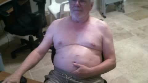 Snapshot of alanlee10allen chatting on 06.29.26 Alanlee10allen online show from 06.29.26