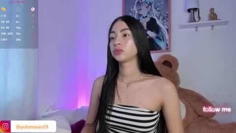    online show from 02.04.25