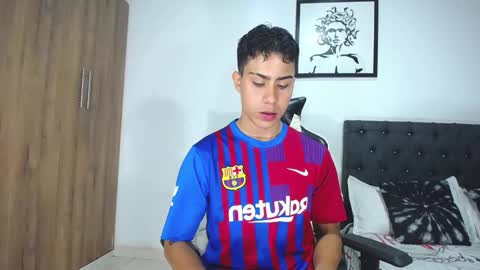 Snapshot of alannaughty_ chatting on 10.16.25 alannaughty_ online show from 10.16.25