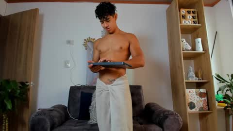 Snapshot of alansex66 chatting on 09.25.25 Alan online show from 09.25.25