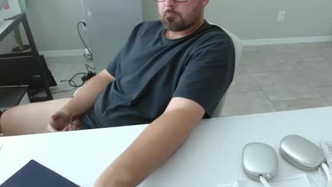 Snapshot of alaska4411 chatting on 04.22.26 John online show from 04.22.26