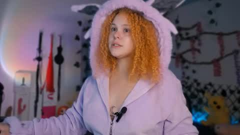 Caro online show from 10.12.25