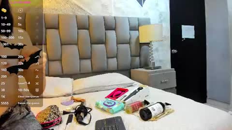 Snapshot of alaskaflowers_ chatting on 06.18.26 Alaska online show from 06.18.26