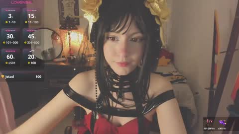 Snapshot of alaskagrace chatting on 12.04.24 Alaska Grace online show from 12.04.24