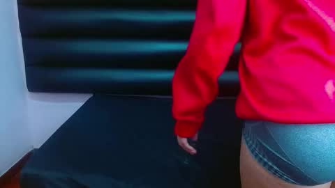 AlaSmith  online show from 12.11.24