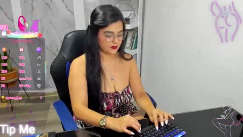 Alaya online show from 09.25.25