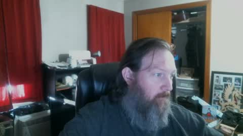 Snapshot of alberik2316 chatting on 04.12.26 Alberik online show from 04.12.26