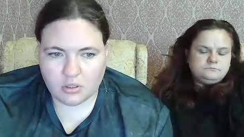 Snapshot of albertaandsharon chatting on 07.13.26 AlbertaAndSharon online show from 07.13.26