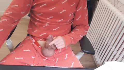 Snapshot of albertom78 chatting on 02.17.25 albertom78 online show from 02.17.25