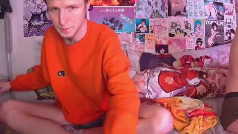 Snapshot of albertpainhate chatting on 12.20.25 Albert You can ------------ support me at online show from 12.20.25