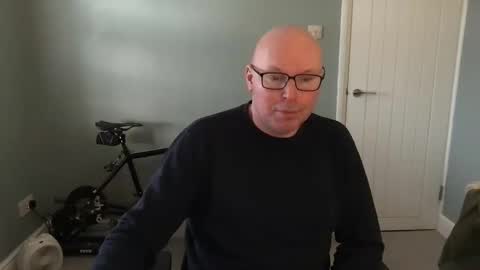 Snapshot of alc300170 chatting on 02.19.25 alc300170 online show from 02.19.25