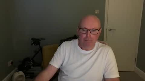 Snapshot of alc300170 chatting on 02.24.25 alc300170 online show from 02.24.25