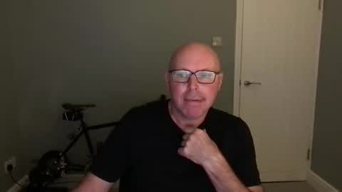 Snapshot of alc300170 chatting on 10.01.25 alc300170 online show from 10.01.25