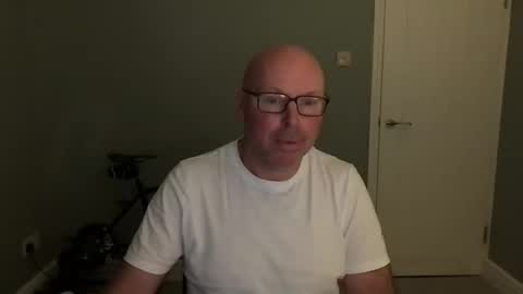 Snapshot of alc300170 chatting on 10.10.25 alc300170 online show from 10.10.25