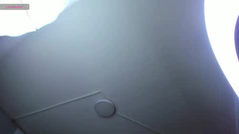 Snapshot of ale__cutte chatting on 10.31.25 Ale online show from 10.31.25