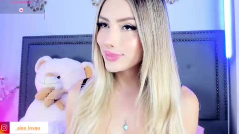 ALE LOVE online show from 10.18.25