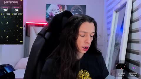 Snapshot of ale_noah_xxx chatting on 12.22.24 ale_noah_xxx online show from 12.22.24