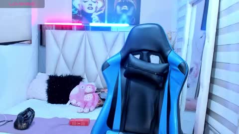 Snapshot of ale_noah_xxx chatting on 02.01.25 ale_noah_xxx online show from 02.01.25